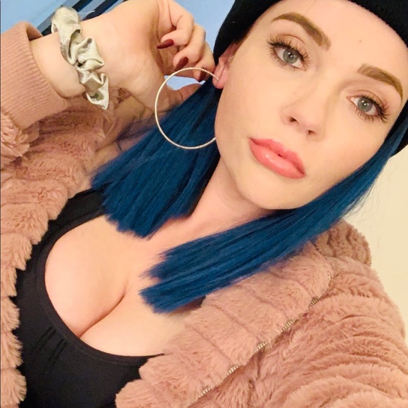 amandapetrunis